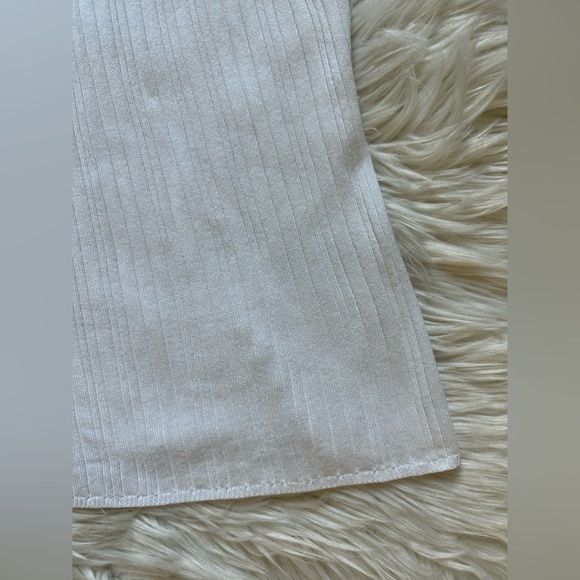 Banana Republic ribbed sweater knit tank - Picture 3 of 6